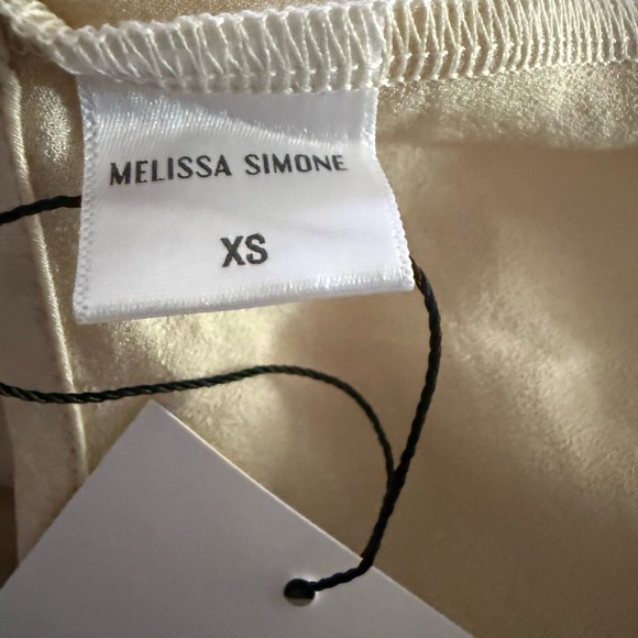 Melissa Simone Alana knot top -champagne - Picture 4 of 6